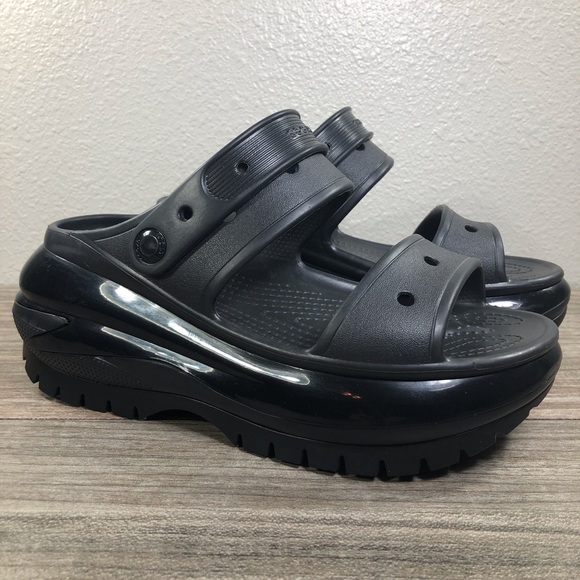 CROCS Shoes - Crocs Mega Crush Unisex Sandals sz W8 / M6
